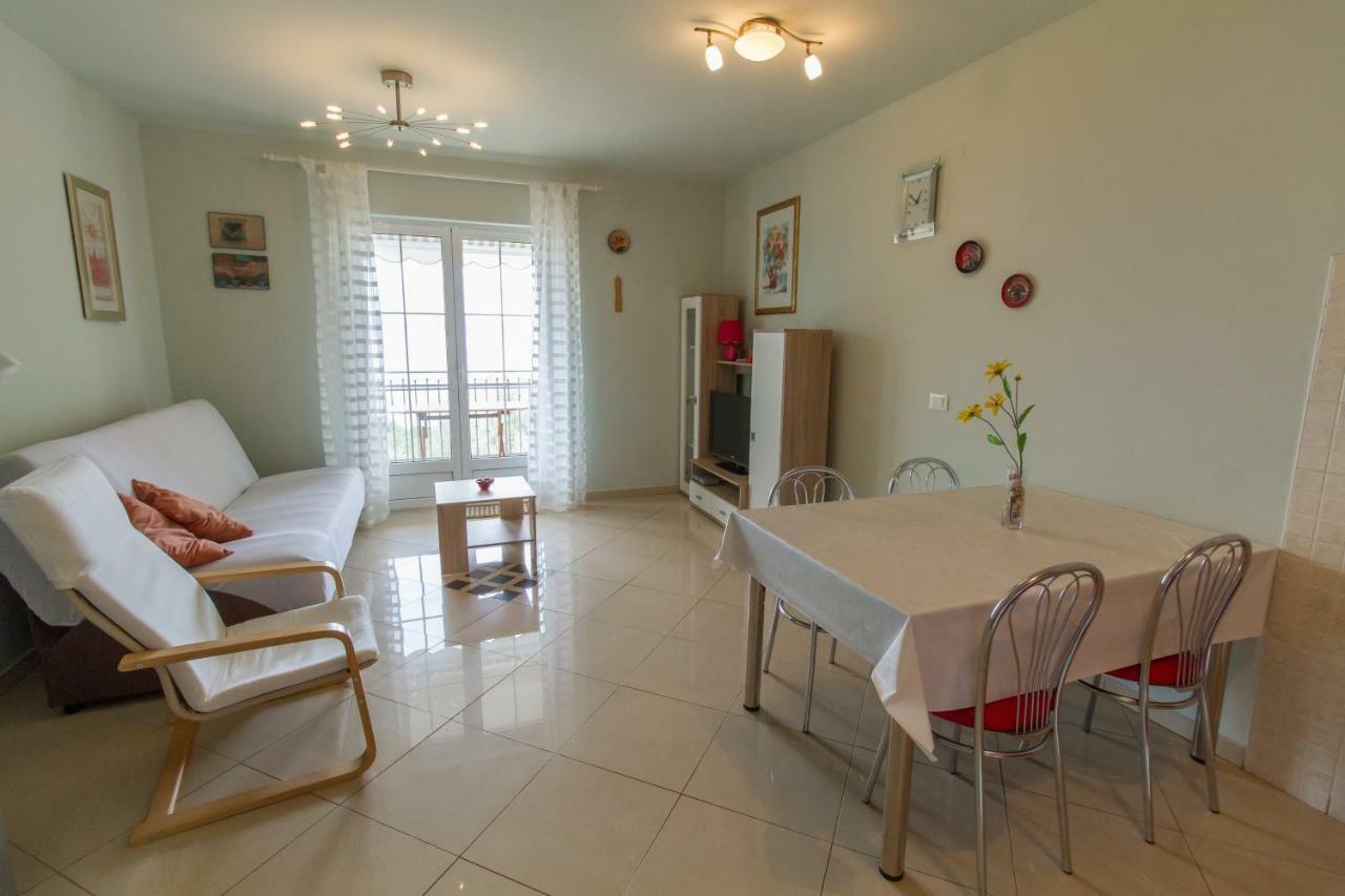 Apartments Ivana Ravni Zewnętrze zdjęcie