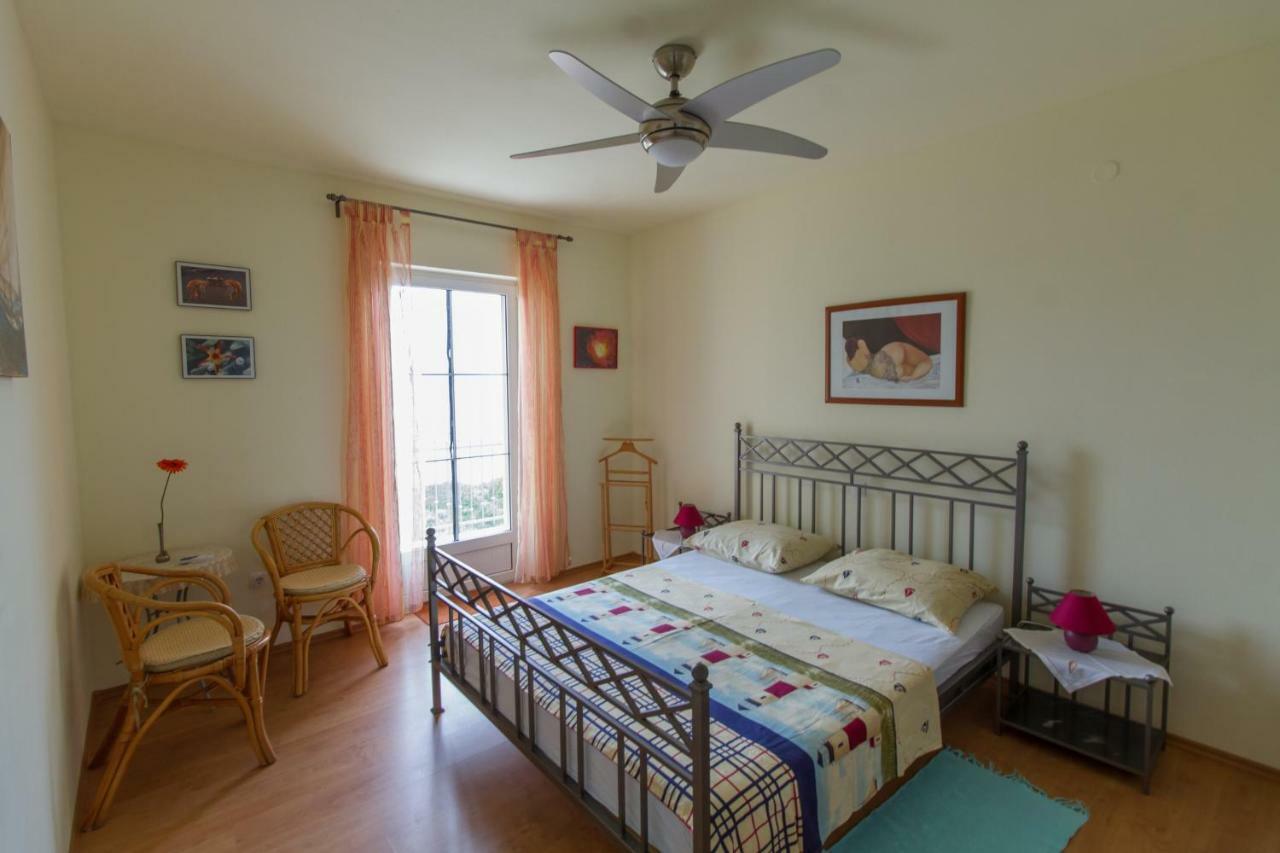 Apartments Ivana Ravni Zewnętrze zdjęcie